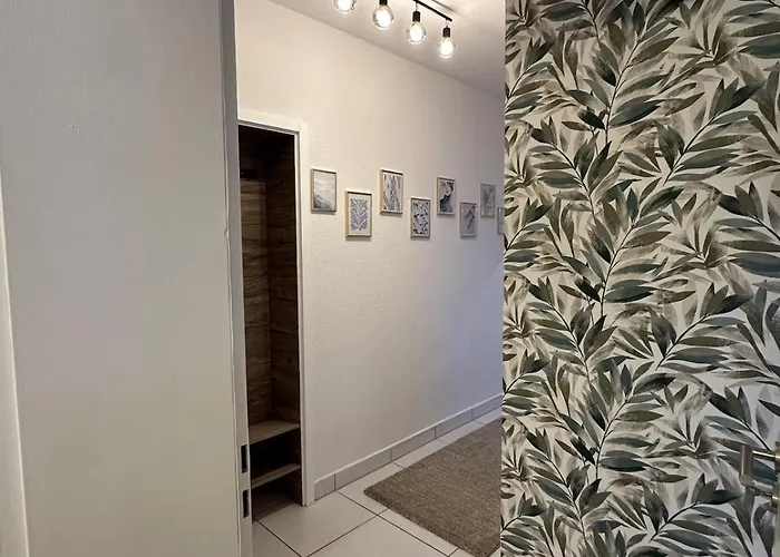 Moderne Nahe Fuer 4 Personen