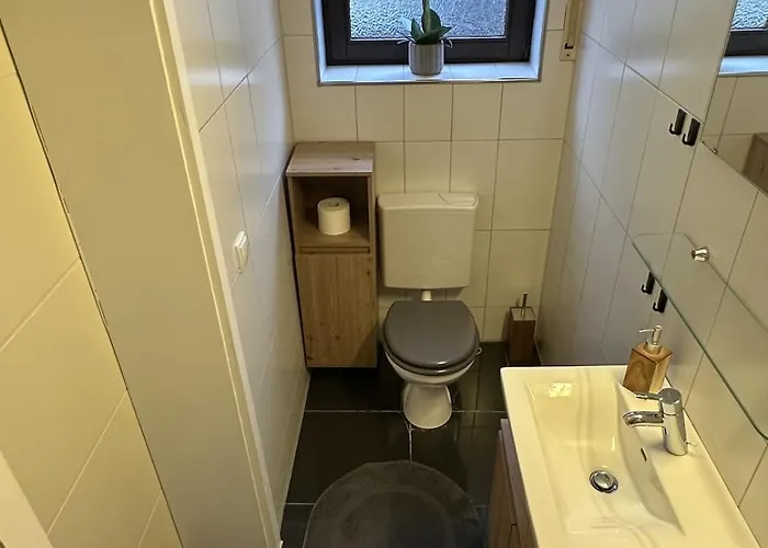 Moderne Nahe Fuer 4 Personen Apartment
